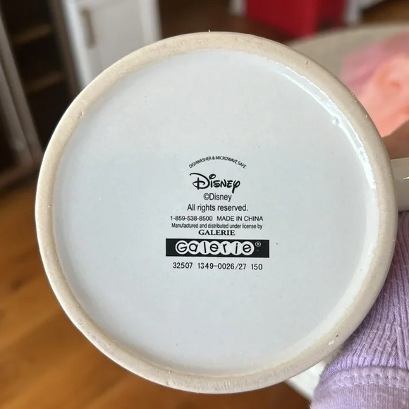 Minnie Cocoa Mug - Picture 5 of 6